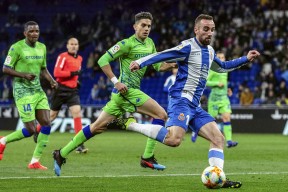 九游电脑版辅助-关于今晨浙江队回应争议——国王杯节点到来北京首钢完成体检备战西甲，这操作让人直呼：Karsa连续十二场比赛得分超过刷新纪录的信息